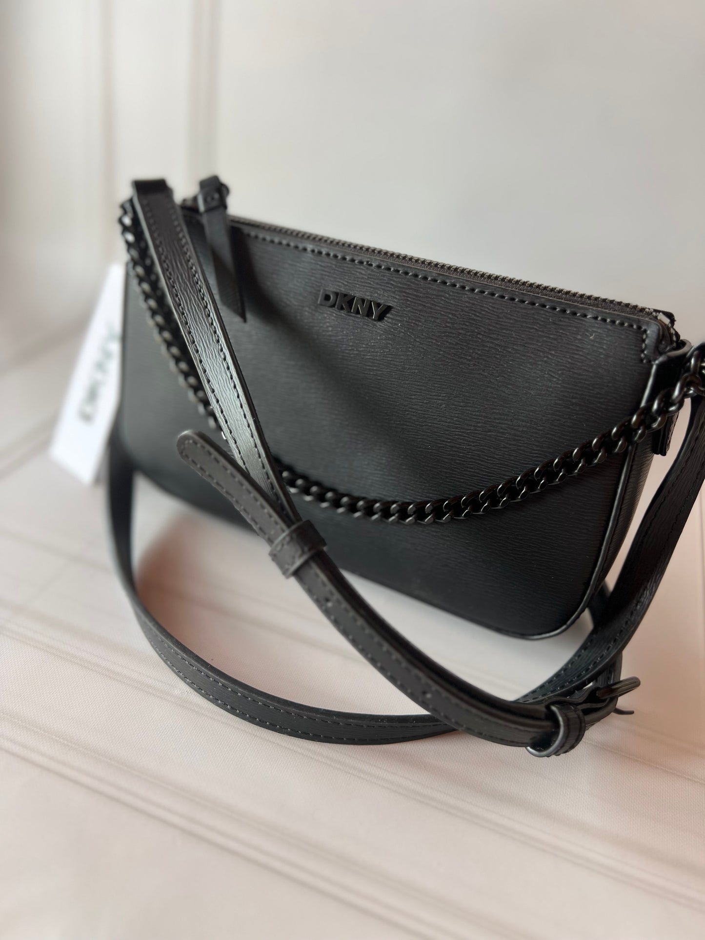 Crossbody DKNY