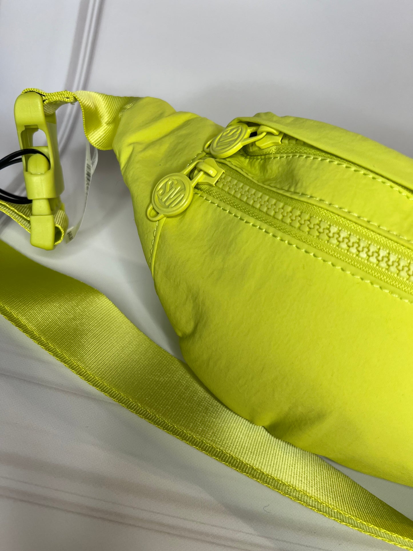 Riñonera / Banano Steve Madden