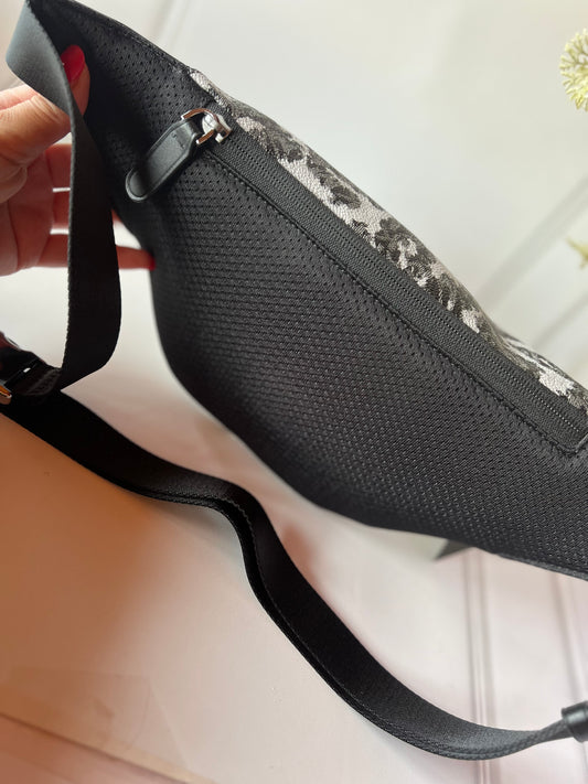 Banano de hombre, Michael Kors